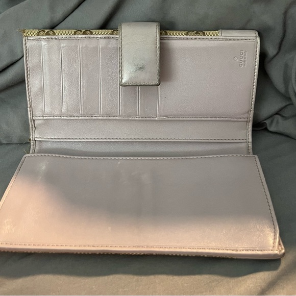 Gucci wallet with charms - Picture 3 of 10